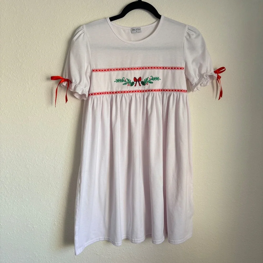 Abby & Evie Girls Christmas Smocked Dress White Red Holly Embroidery Size 12